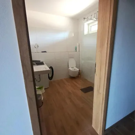 Violetta Apartment *